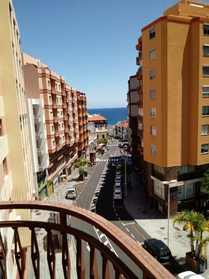Avenida El Puente, 26 * Santa Cruz de la Palma (Isla de la Palma)
